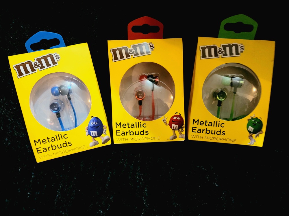 Special  Edition  M&M Metallic  Ear Buds with 🎤